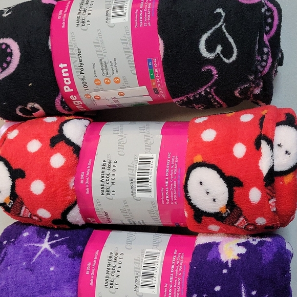 NWT Fleece Lounge Pants - Picture 4 of 4